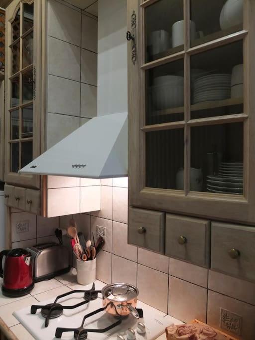 דירות דיז'ון Charming Flat In Historical Centre מראה חיצוני תמונה